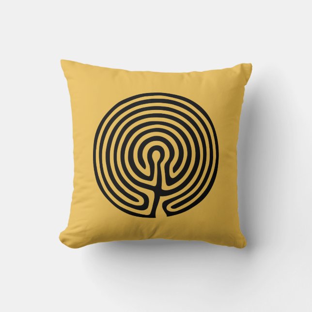 Labyrinth cushion (Front)