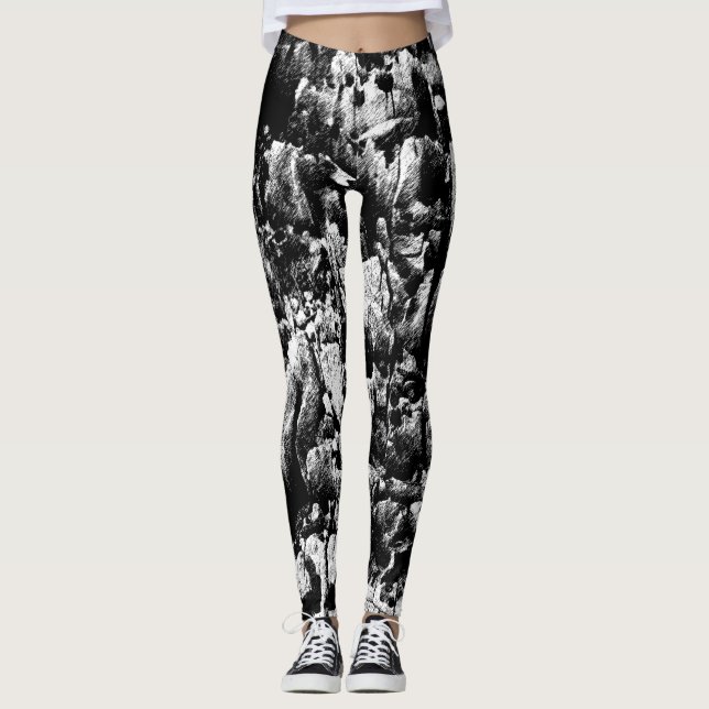 Labyrinth Leggings (Front)