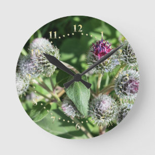 lace over thistle round clock