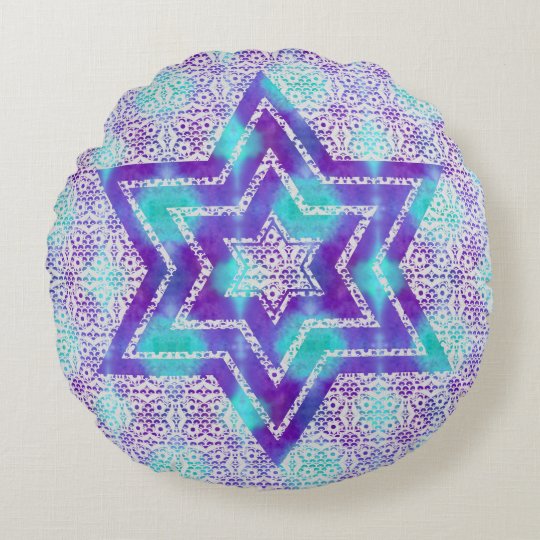 Lace Star of David on Watercolor Pattern Round Cushion