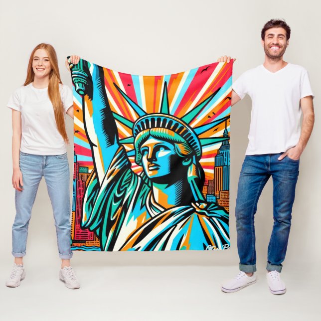 LADY LIBERTY-NYC GROOVE 4 FLEECE BLANKET (In Situ)