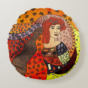 Lady Nature Round Cushion