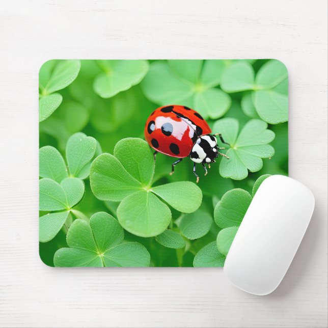 Ladybug On Four-Leaf Clovers Mouse Pad (With Mouse)