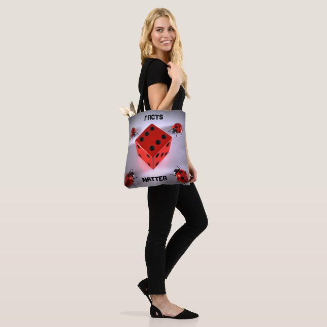 Ladybug  tote bag (On Model)
