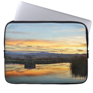 Laguna Nimez Sunset, El Calafate, Argentina Laptop Sleeve