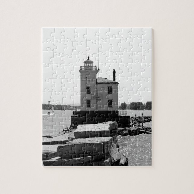 Lake Erie Lighthouse Jigsaw Puzzle (Vertical)