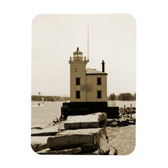 Lake Erie Lighthouse Magnet (Vertical)