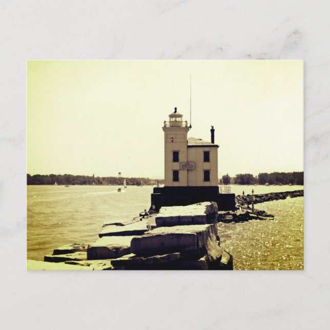 Lake Erie Lighthouse Postcard (Front)