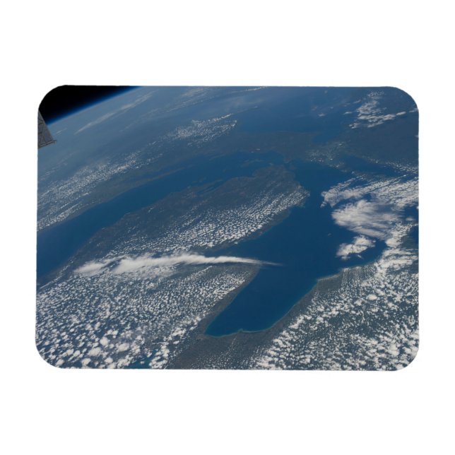 Lake Michigan, Lake Huron And State Of Michigan. Magnet (Horizontal)