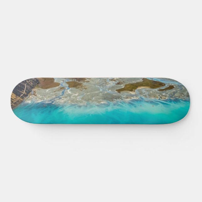 Lake Tekapo and Southern Alps, New Zealand Skateboard (Horz)