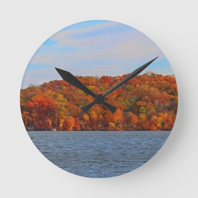 Lake View Round Clock (Front)
