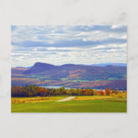 Lake Willoughby, Vermont, in Autumn