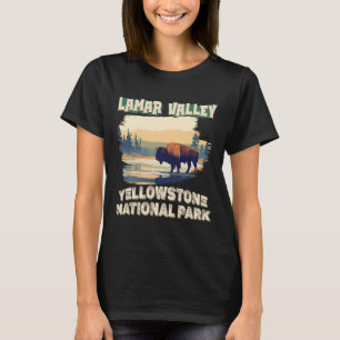 Lamar Valley Yellowstone National Park Bison Hikin T-Shirt