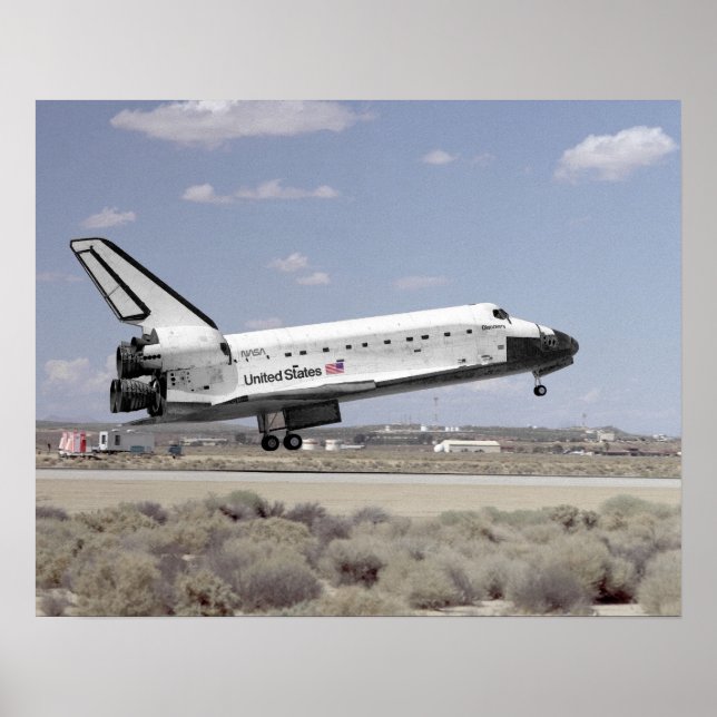 Landing of Space Shuttle Discovery (STS-64) Poster (Front)