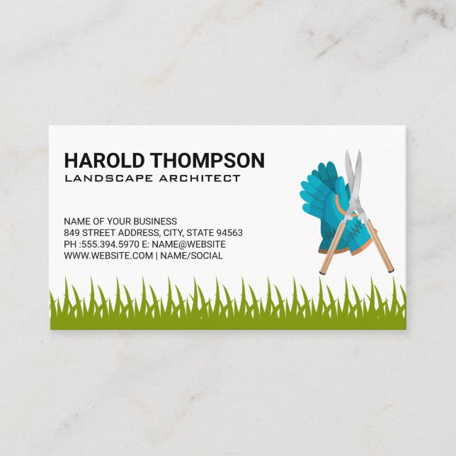 Landscaping | Gardening Equipment Business Card (Front)