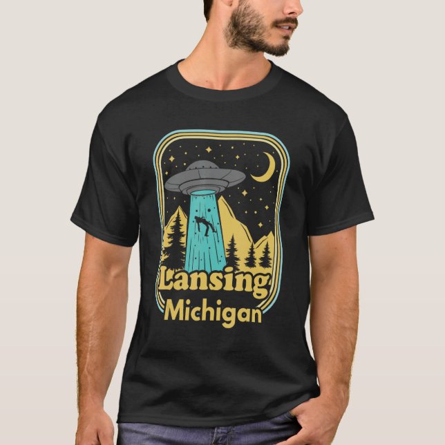Lansing Michigan Ufo Alien Hunter 80s Retro State  T-Shirt (Front)