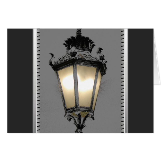 Lantern (Front Horizontal)