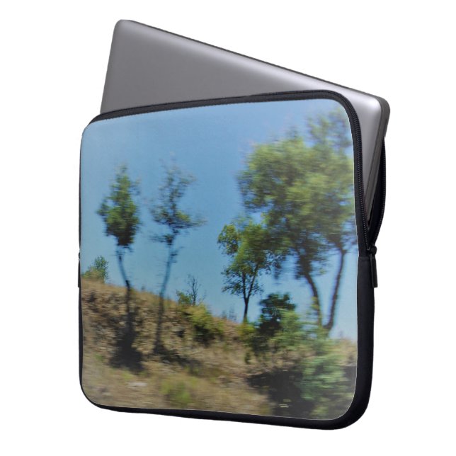 LAPTOP SLEEVE STYLE DESIGN (Front Left)