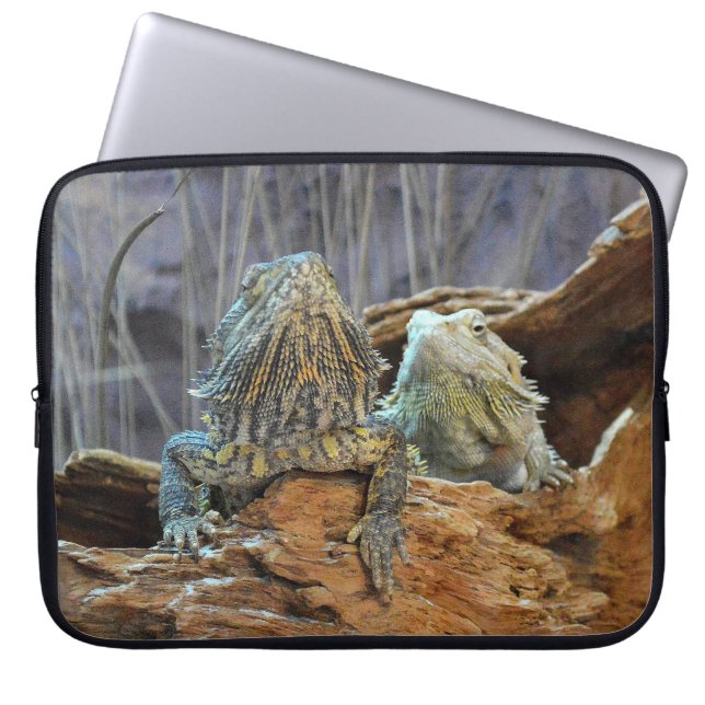Laptop Sleeve with two curious lizards (Front)