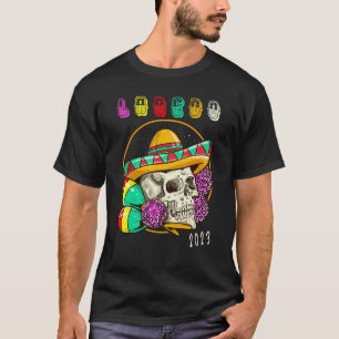 Laredo 2023 Vacation Souvenir - Cinco De Mayo Them T-Shirt