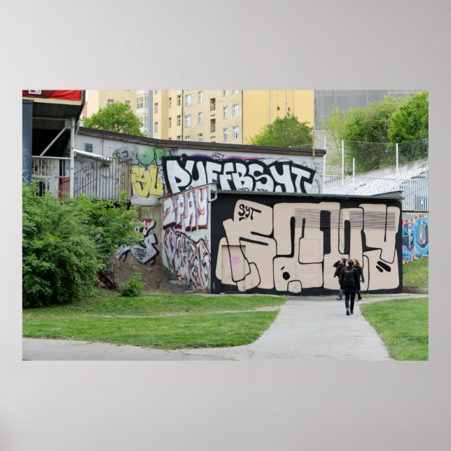 Large Graffitis Poster (Front)