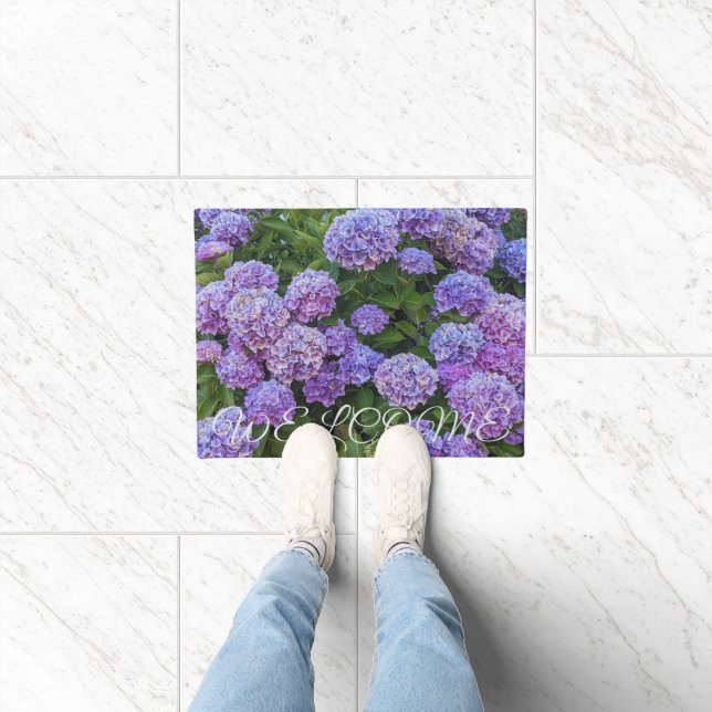 Large Mophead Hydrangea Blooms Welcome Doormat (Indoor)
