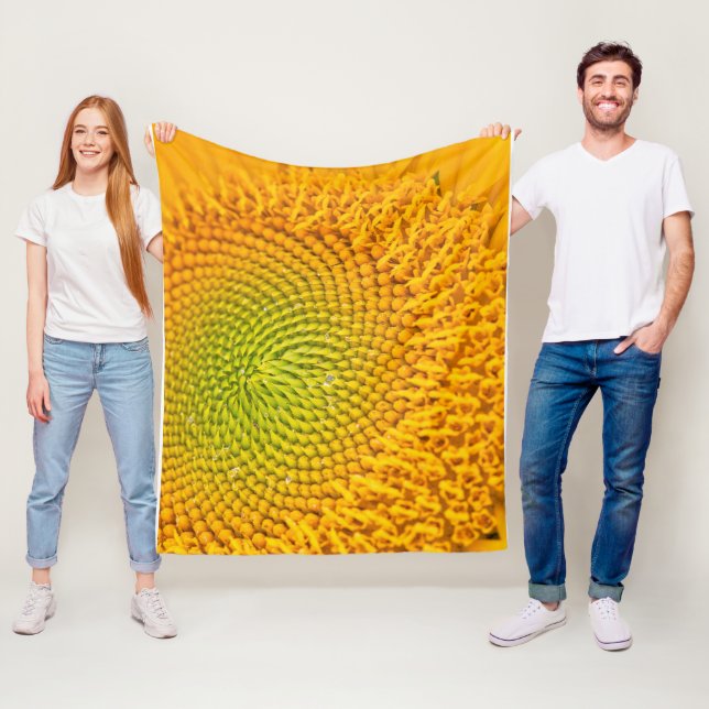 Large Size Yellow Sun Flower Centre Image Printed  Fleece Blanket (In Situ)