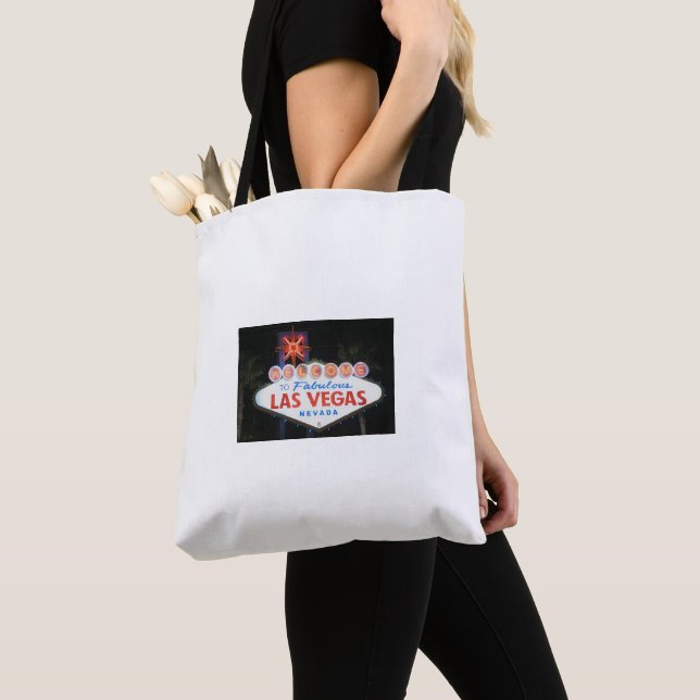 Las Vegas, bag 👜 (Close Up)
