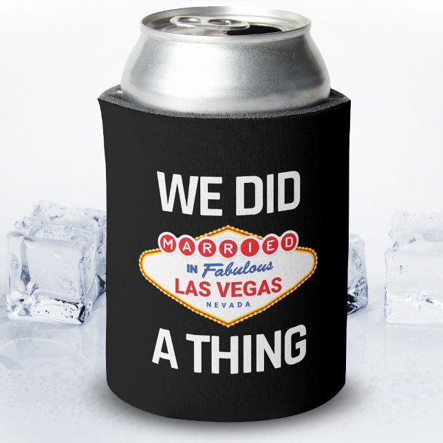 Las Vegas Wedding - Couple Married in Vegas Can Cooler (Creator Uploaded)