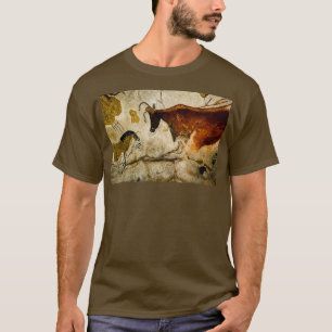 Lascaux II is a replica of the cave of Lascaux T-Shirt