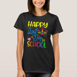 Last Day Of School Teachers Summer Sunglasses Beac T-Shirt