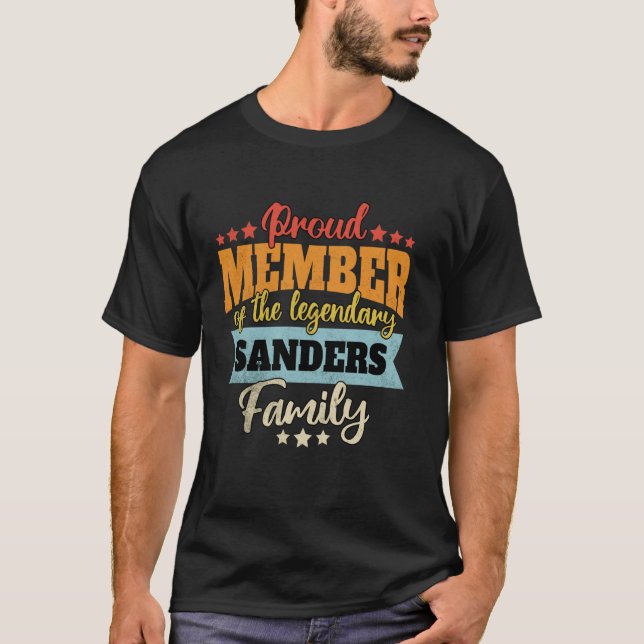 Last Name Sanders Family Sanders Name Sanders T-Shirt (Front)
