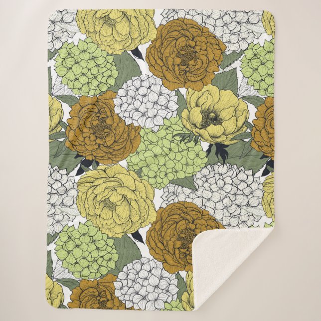 Late spring garden 2 sherpa blanket (Front)