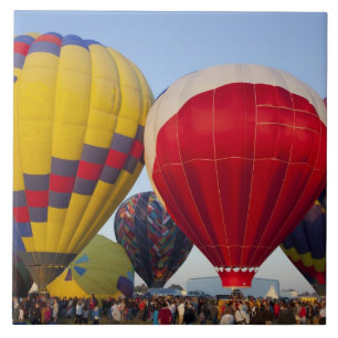 Launching hot air balloons tile