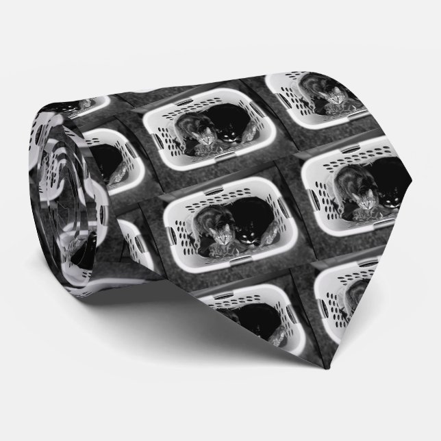 Laundry Basket Kitties B+W Tie (Rolled)