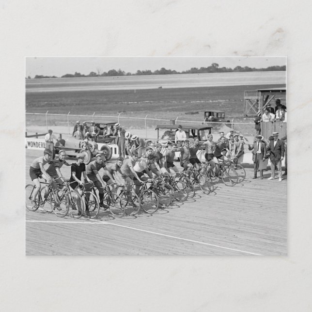 Laurel bicycle races 1925 vintage photo postcard (Front)