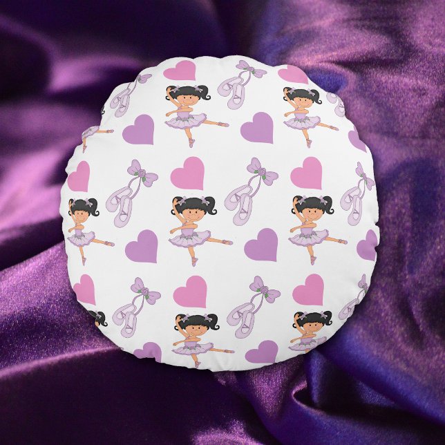 Lavender Ballerina Heart Pattern Round Cushion (Creator Uploaded)