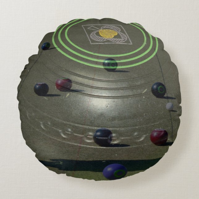 Lawn Bowl With Lawnbowls Image Round Cushion. Round Cushion (Front)