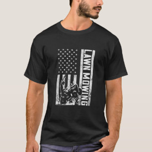 Lawn Care Worker Lawn Mowing USA Flag Landscaping T-Shirt