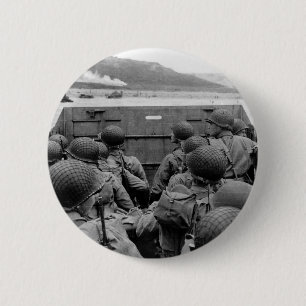 LCVP Landing Craft Approaching Omaha Beach 6 Cm Round Badge