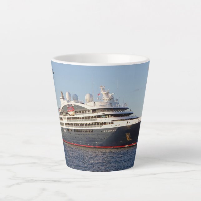 Le Champlain latte mug (Front)