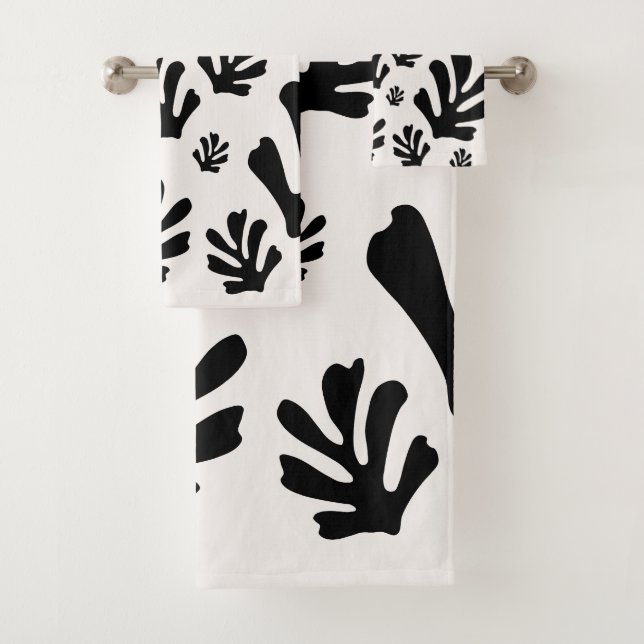 Le Jardin 02 Botanical Black White Modern Leaves Bath Towel Set (Insitu)