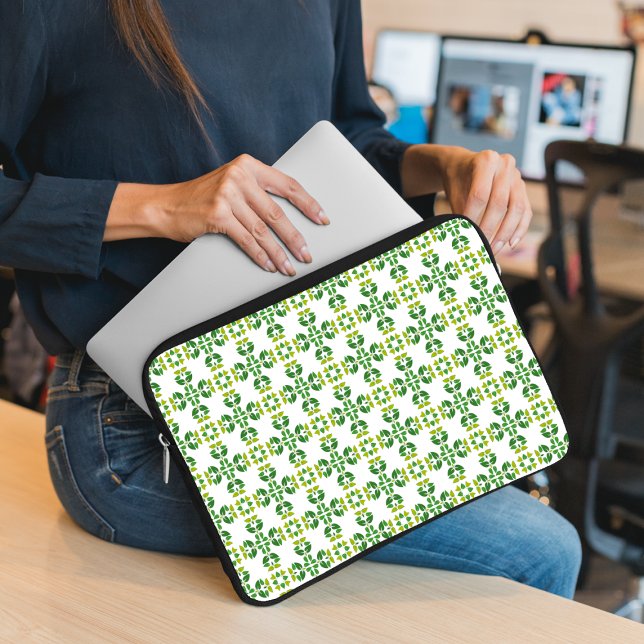 Leaf Pattern, Pattern Of Leaves, Green Leaves Laptop Sleeve (Creator Uploaded)
