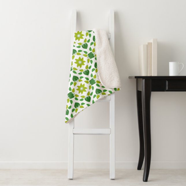 Leaf Pattern, Pattern Of Leaves, Green Leaves Sherpa Blanket (In Situ)