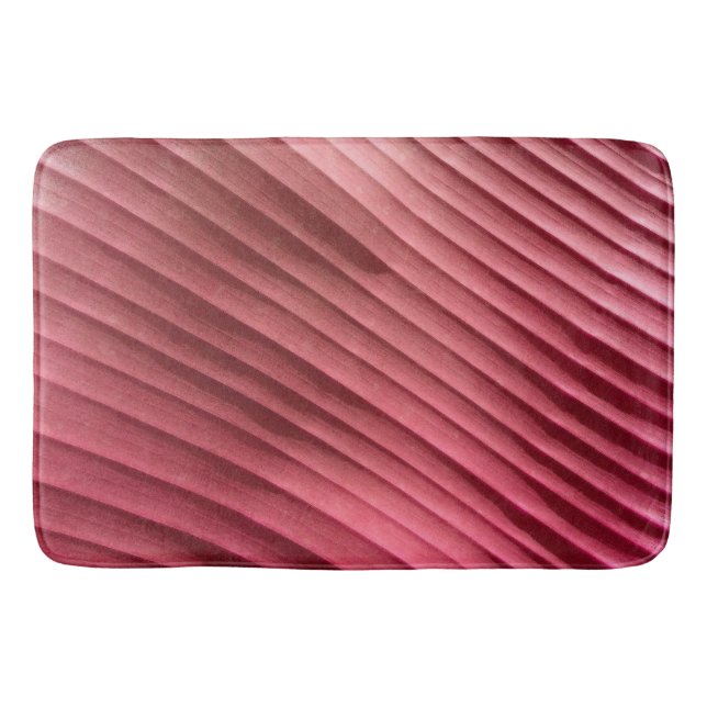 Leaf Red Diagonal Bath Mat (Front)