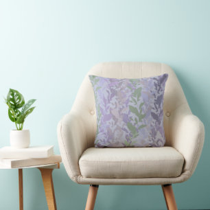 Leafy Creeping Vine Drawing Pattern With Pastels Cushion