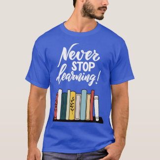 Learning inspiration Reading children Reading Mom  T-Shirt