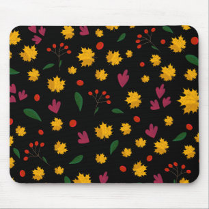 Leaves Pattern on a Black Background Mouse Pad