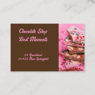 Leckerer Turm aus Erdbeer und Vollmilchschokolade Business Card