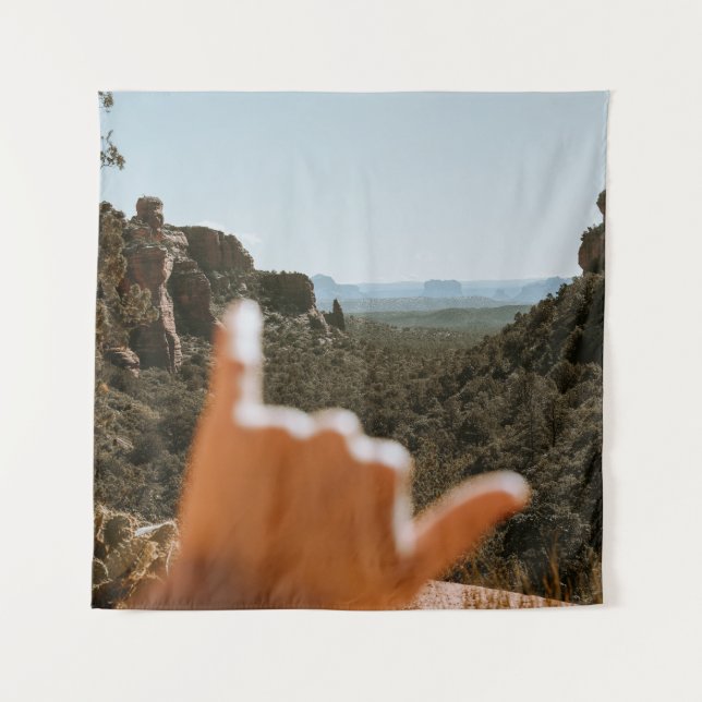 Left human hand tapestry (Front)